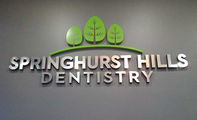 A sign that says springhurst hill dentistry